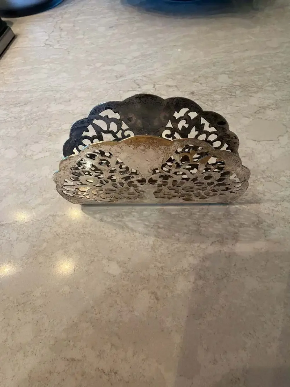 Vintage Silver Plated Filigree Napkin Holder‎